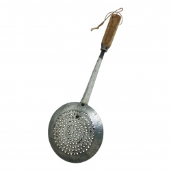 Iron spoon with wholes 35cm(5418)